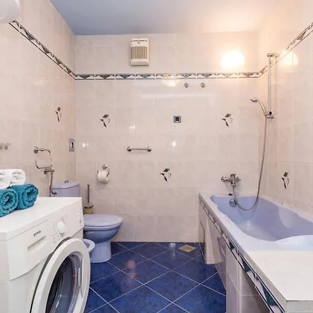 With A Parking Space - 24005 Apartment