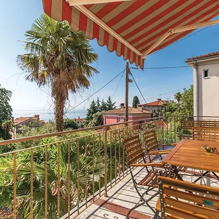 Appartement With A Parking Space - 24005 *