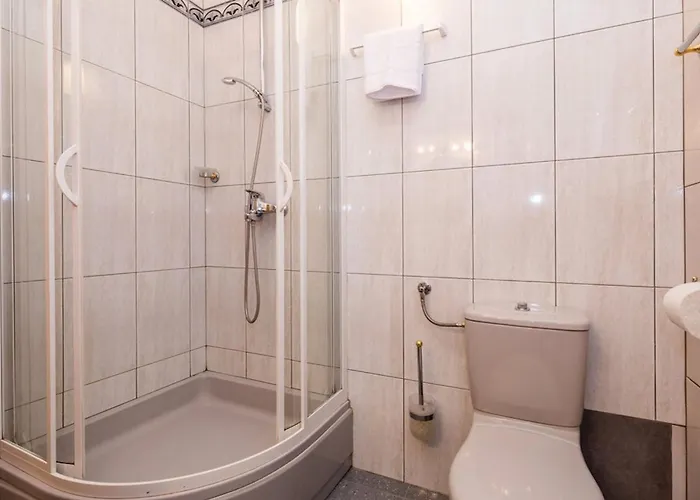 With A Parking Space - 24005 Апартаменти